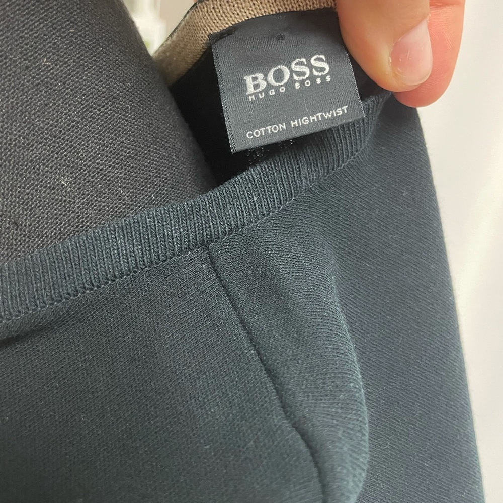 Hugo Boss top - Picture 3 of 4